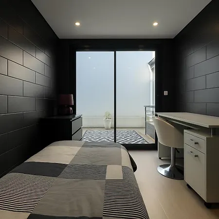 Beautiful Close To The Beaches *