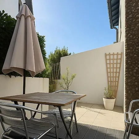 Beautiful Close To The Beaches